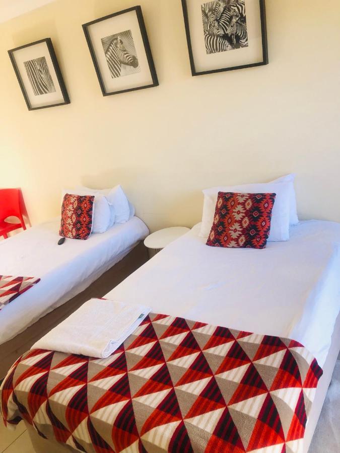 Mo-Nize Villa Guesthouse Otjiwarongo Exterior foto
